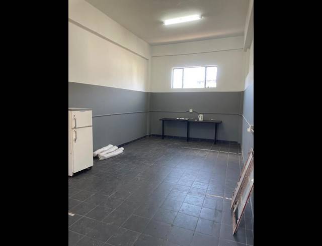 INDUSTRIAL PROPERTY TO RENT IN MAIDSTONE VILLAGE